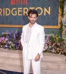 Cine este Jonathan Bailey, starul din „Bridgerton”. Meseria surprinzătoare pe care ar fi ales-o dacă nu dădea lovitura la Hollywood