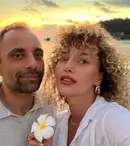 Alexia Țalavutis, vacanță departe de casă. Actrița s-a fotografiat pe plajă