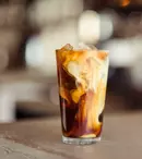 Cum îmbunătățești performanța aparatului de cafea – 4 sfaturi