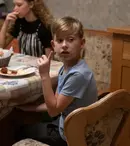 Faceți cunoștință cu familia Tudose de la „Scara B”. Cel mai tânăr actor al serialului de la Pro TV, despre viața pe platoul de filmare: „Nu ești ales oricum!”. EXCLUSIV