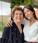Adela Popescu și mama ei s-au aniversat împreună. Imagini superbe de la evenimentul în familie