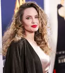 Angelina Jolie, la limita puterilor: aparițiile recente îi îngrijorează pe apropiați. A ajuns să cântărească doar 45 de kilograme