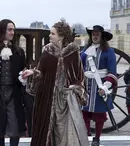 De ce este „Versailles” o producție controversată. Serialul difuzat de Kanal D, renumit pentru scenele picante și lipsite de inhibiții