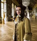 Serialul „Versailles” va fi difuzat de Kanal D. Cine îi dă viață controversatului Ludovic al XIV-lea. Poveste, trailer, dată de lansare