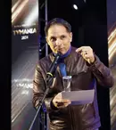 Dan Negru câștigă premiul TVmania 2024 și aduce un omagiu emoționant lui Silviu Prigoană. „S-ar fi amuzat”