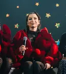 Loredana Groza a cântat alături de fiica și mama sa pe scena de la Sala Palatului. Imagini emoționante