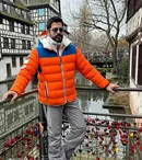 Burak Özçivit a împlinit 40 de ani. Actorul din „Dragoste infinită” și-a făcut cadou o vacanță în Europa alături de soție și cei doi copii