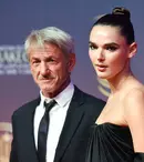 Sean Penn și iubita lui moldoveancă, cu 34 de ani mai tânără, și-au făcut debutul pe covorul roșu. Valeria a surprins cu ținuta aleasă