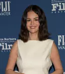 Selena Gomez, senzațională la Festivalul de Film de la Santa Barbara. Actrița a avut un look impecabil