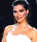 Alina Pușcaș, primele declarații despre serialul în care joacă alături de Anca Dinicu și Denis Hanganu. „Acțiunea se întâmplă în avion”. EXCLUSIV