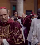 „Conclav” ajunge pe micile ecrane. Unde poate fi urmărit filmul cu Ralph Fiennes în rol principal