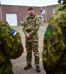 Prințul William, în uniformă militară în Estonia. A inspectat forțele britanice la granița cu Rusia