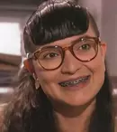 Actrița din „Betty cea urâtă” s-a transformat într-o frumusețe răvășitoare. Fanii nu o mai recunosc!