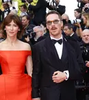 Benedict Cumberbatch, apariție rară alături de soția sa, la Cannes. Actorul a participat la festivitate, deși este accidentat