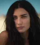 „Un alt sine”, sezonul 3: când încep filmările și ce actor i se alătură Tubei Büyüküstün în serialul de pe Netflix