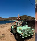 Afra Saraçoğlu, vacanță spectaculoasă în Grecia alături de prietene. Imaginile cu actrița au cucerit internetul