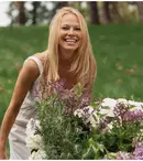 Două seriale reality ajung la AXN Spin. Pamela Anderson va prezenta unul dintre proiecte