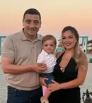 George Simion, la mare cu soția și fiul lor. Cum arată Ilinca în costum de baie