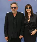 Tim Burton și Monica Bellucci s-au despărțit după trei ani de relație. Ce mesaj au transmis fanilor