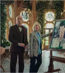 „Clubul crimelor de joi” pe Netflix: Helen Mirren și Pierce Brosnan rezolvă mistere cu umor și suspans