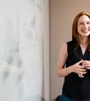 Index salarial – Cât câștigă angajații din sistemul privat de învățământ: 4.500 de lei este media salarială netă din domeniu