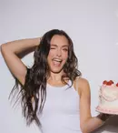 Alexia Eram a împlinit 25 de ani! Cum a sărbătorit în Mykonos și mesajul emoționant al Andreei Esca