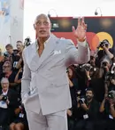 Dwayne Johnson și-a șocat fanii la Festivalul de Film de la Veneția. Actorul a slăbit peste 20 de kilograme pentru noul său rol