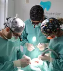 Pe urmele vedetelor  - unde în București poți solicita servicii de stomatologie? 