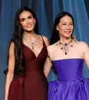 Reuniune de senzație pe covorul roșu: Demi Moore și Lucy Liu, din nou împreună după 22 de ani de la filmările pentru „Îngerii lui Charlie”