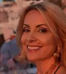 Simona Gherghe, despre echilibrul între carieră și viața personală: „Copiii nu au ce căuta pe social media”