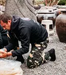 Asia Express – Drumul Eroilor, 9 noiembrie 2025: începe etapa finală! Ultimul joc de amuletă decide care două echipe merg spre marea finală din Seul