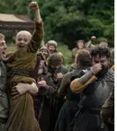 Două seriale din universul „Game of Thrones” vor avea sezoane noi. Când sunt programate noile episoade din „Cavalerul celor Șapte Regate” și „Casa dragonului”