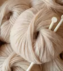 Pregătirea pentru iarnă: de ce lâna merinos nu trebuie să-ți lipsească din garderobă