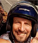 Vedete din România blocate în Dubai după atacurile Iranului: „S-au anulat toate zborurile”