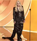 Moment amuzant cu Cher la Grammy 2026: A greșit câștigătorul Albumului Anului. Reacția genială a lui Kendrick Lamar