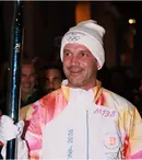 Cristi Chivu, moment istoric la Milano! Fostul căpitan al naționalei a purtat torța olimpică pentru Jocurile de iarnă 2026