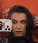 Alexia Eram, schimbare radicală de look. Cum a reacționat fiica Andreei Esca când s-a privit în oglindă: „Nu știu când m-am tuns ultima oară așa”