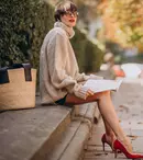Cum să obții un look sofisticat și relaxat, inspirat de micul ecran