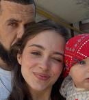 Primele imagini de la botezul fiicei Teonei Stavarachi și a lui Silviu Pașca! Ploaia și noroiul nu le-au stricat petrecerea de poveste