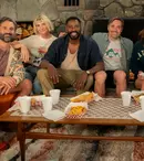 „Patru anotimpuri” revine pe Netflix cu sezonul 3. David Tennant, în centrul noilor povești