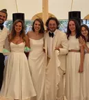 Vedetele au dat startul verii! Florin Dumitrescu, Andreea Marin și imaginile de poveste din online