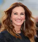 Julia Roberts, apariție rară alături de fiul ei, Henry. Tânărul a împlinit 19 ani și este mai înalt decât mama lui