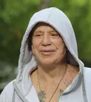 Mickey Rourke, de nerecunoscut. Actorul a ajuns să locuiască într-un hotel, doar cu câinii săi. Imaginile care i-au întristat fanii