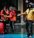 Primele imagini cu Cheloo la Asia Express 2026! Cum a fost surprins artistul în aventurile de pe Drumul Mătăsii