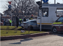 "Sunt îngrijorat, era în Salvare". Lino Golden este implicat într-un accident rutier grav, în București! Mașina artistului s-a ciocnit cu un tramvai
