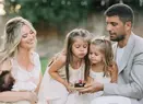 Laura Cosoi, despre viața cu trei copii: "Noi suntem mereu cu ei, nu facem nimic fără ei și e cam greu să te regăsești în afara familiei". Cum are de suferit relația de cuplu