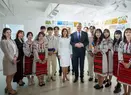 Carmen Iohannis a reușit să urce în top cu ținutele purtate în Coreea de Sud. Ce designer român a îmbrăcat-o acum: „Acest costum simplu a fost propunerea mea, ideea mea"