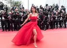 Catrinel Menghia, apariție de senzație pe covorul roșu, la Cannes