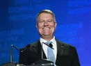 Reacția lui Iohannis când află că Viorica Dăncilă nu a ştiut cum se calculează aria cercului a stârnit controverse