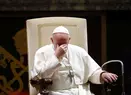 Nici Papa Francisc nu e ferit de boală. Suveranul Pontif a anulat participarea la o slujbă religioasă din cauza unei ”ușoare indispoziții”